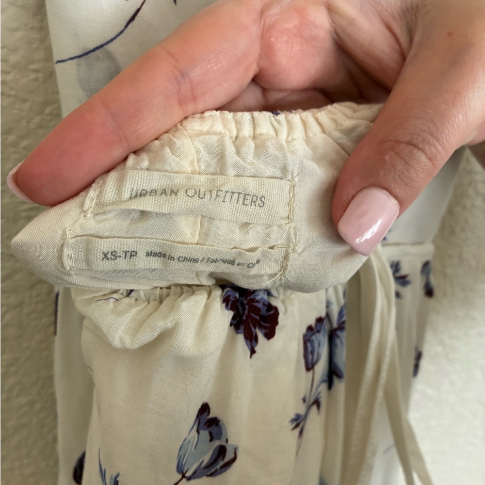 Urban Outfitters Floral Maxi Dress – XS - Picture 5 of 5